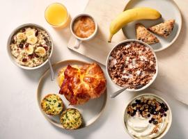 Fairfield Inn & Suites by Marriott Nashville Airport、ナッシュビルのホテル