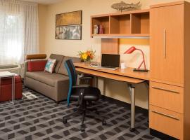 TownePlace Suites Old Mill District, Bend Near Mt Bachelor, κατάλυμα με κουζίνα σε Bend