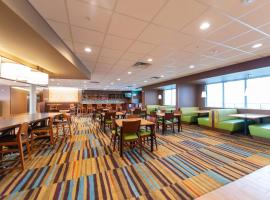 Fairfield Inn & Suites by Marriott Sidney, hotel di Sidney