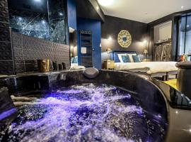 Le Legendary Spa, hypercentre avec sauna, balnéo et wifi par SOVALFI – hotel w mieście Saint-Étienne