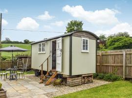 Shepherds Retreat, holiday home in St Austell
