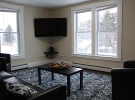 Fabulous Barre Apts!, hotel with parking in Barre