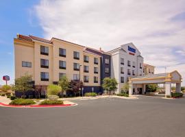 Fairfield Inn and Suites by Marriott El Paso, hotel a Sunland Park lóversenypálya és kaszinó környékén El Pasóban