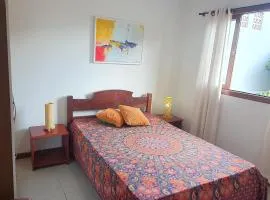 Quarto na praia da Pinheira