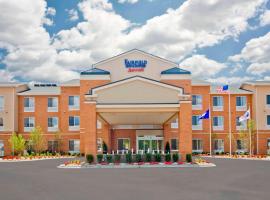 Fairfield Inn & Suites by Marriott Milwaukee Airport, hotel em Oak Creek