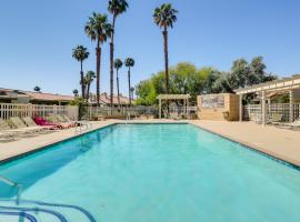 Palm Desert Rental with Community Pool and Hot Tub!, hotel en Palm Desert