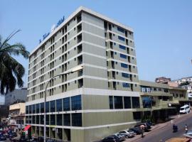 Hotel La Falaise Yaounde: Yaoundé şehrinde bir otel