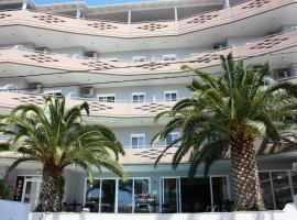 Hotel Cariatis, hotel Néa Kalikrátiában