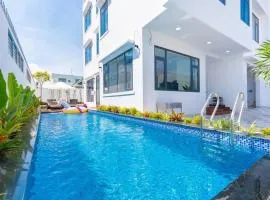 Palm Villa 10 Near Beach