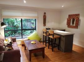 Dolphin Cottage Garden Studio