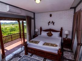 Balkondes Majaksingi Jasamarga, habitación en casa particular en Borobudur