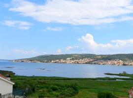 Apartman PANTAN, departamento en Trogir