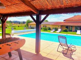 Le Domaine de Laurolie, hostal o pensión en Gaujacq