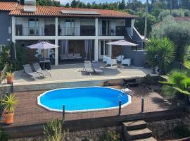 Bed and breakfast Casa d'Oliveiral - Adults Only, bed & breakfast i Aguda