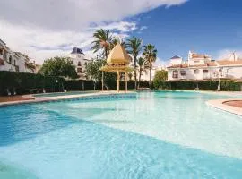 Beautiful Home In Gran Alacant With 3 Bedrooms, Outdoor Swimming Pool And Wifi