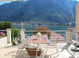 Casa Boka with Kotor Bay view