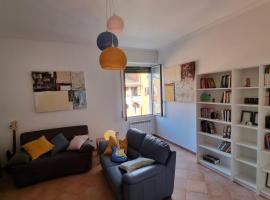 Casa Vacanze Garbatella, hotel near Garbatella Metro Station, Rome