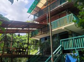 Ecohotel Bahía Terco, chalet i Nuquí