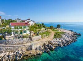 House for rent "Figurica" Lun, hotel vicino alla spiaggia a Lun