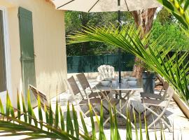 Une maison en Provence, hotel perto de Golf du Luberon, Pierrevert