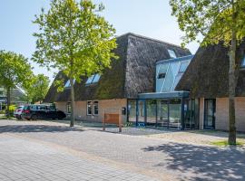 Waddenresidentie Ameland، فندق في بورين