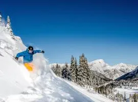 Newly renovated Blue Sky - Family Fun - 2 Bed -2 Bath