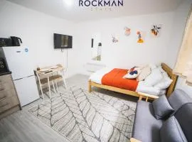 Charming Apartment in Central Southend Location by Rockman Stays - Apartment D