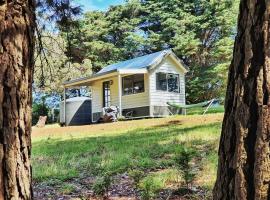 Mornington Peninsula Tiny House - Tiny Stays, villa en Red Hill
