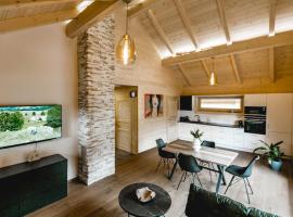 Chalet 49 Nesselgraben - Ferienwohnungen aus Holz, hotel com estacionamento em Koppl