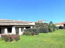 ISS Travel, San Teodoro 1 - 100 m from Cala d'Ambra Beach