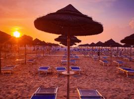 Hotel Caesar, khách sạn ở Misano Adriatico