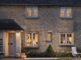 BEECH COTTAGE, cottage in Hatherop