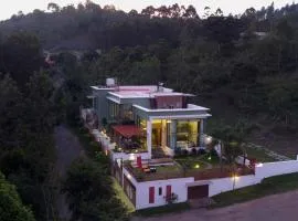 StayVista at The Yercaud Bungalow with Pvt Pool