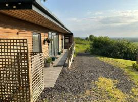 Ridge House Stables, holiday rental in Ashford