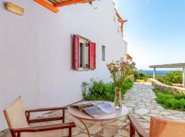 Anemologio 204 Tinos, hotel in Agios Ioannis