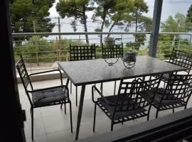 Mathesi apartment Sea front