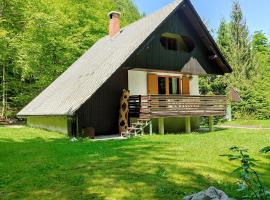 Chalet Via Mons, Hotel in Mojstrana