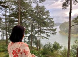 The Dream Villa Best Lake View, hotel di Ấp Xuân An