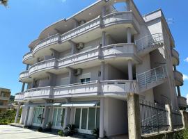 Apartments Flamida, hotell i Ulcinj