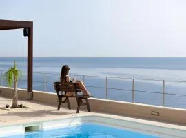 Manificus Villas, with Heated Pool, By ThinkVilla