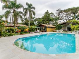 Sitio só Alegria WI-FI 200MB, Hotel mit Pools in Guararema
