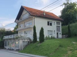 Apartman Jurak, orlofshús/-íbúð í Travnik