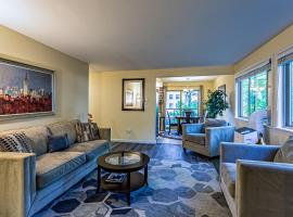 the Lanai, Best Area, 2 Bedrooms, WD, Large Balcony, Condo, 825sf, Hotel in Tacoma