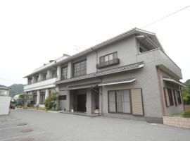 Naitouya, hotel in Minamichita
