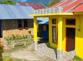 Ruteng Hostel, hostel u gradu Ruteng