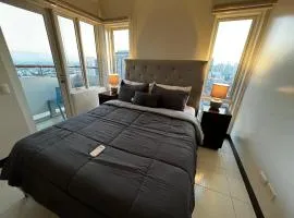 AMAZING VIEWS ACROSS SHANGRILA MALL and NEAR MEGAMALL GREENFIELD DISTRICT