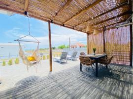 Boho Nomad Seaview Detached House: Análipsis şehrinde bir otel