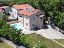 Family villa Oaza in Pula, hotel  v bl&iacute;zkosti letiska Pula Airport