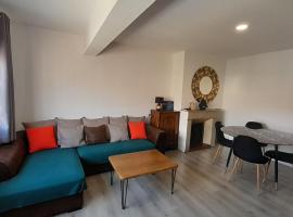 Appartement lumineux et central – hotel w mieście Propriano