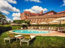 Il Castello di San Ruffino, resort en Lari